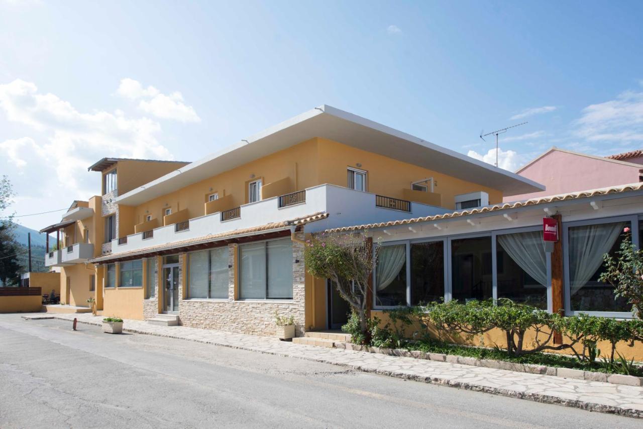 Kormoranos Beach Acharavi  Exterior foto